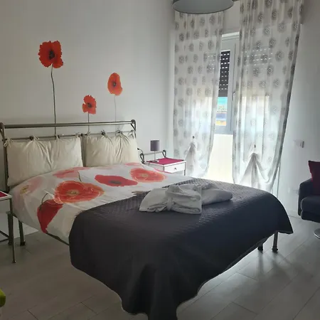 Poppy's House Apartment *