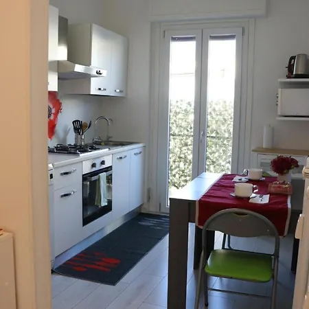 Poppy's House * Pistoya
